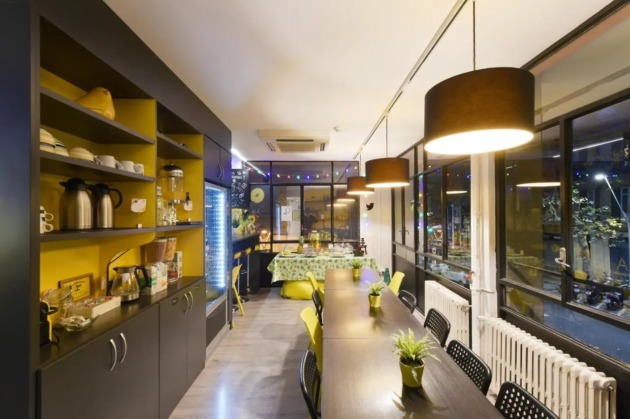 Free Hostels Барселона Испания