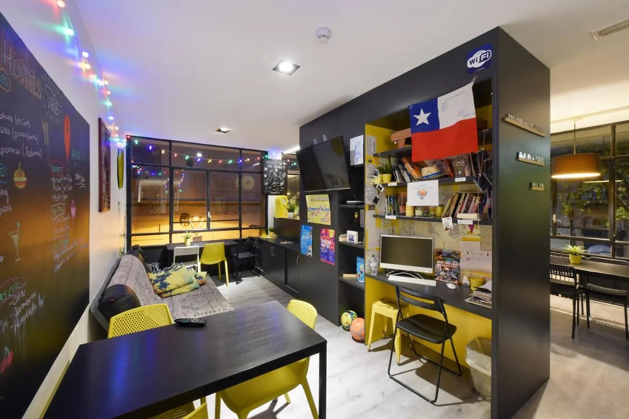 Free Hostels Барселона